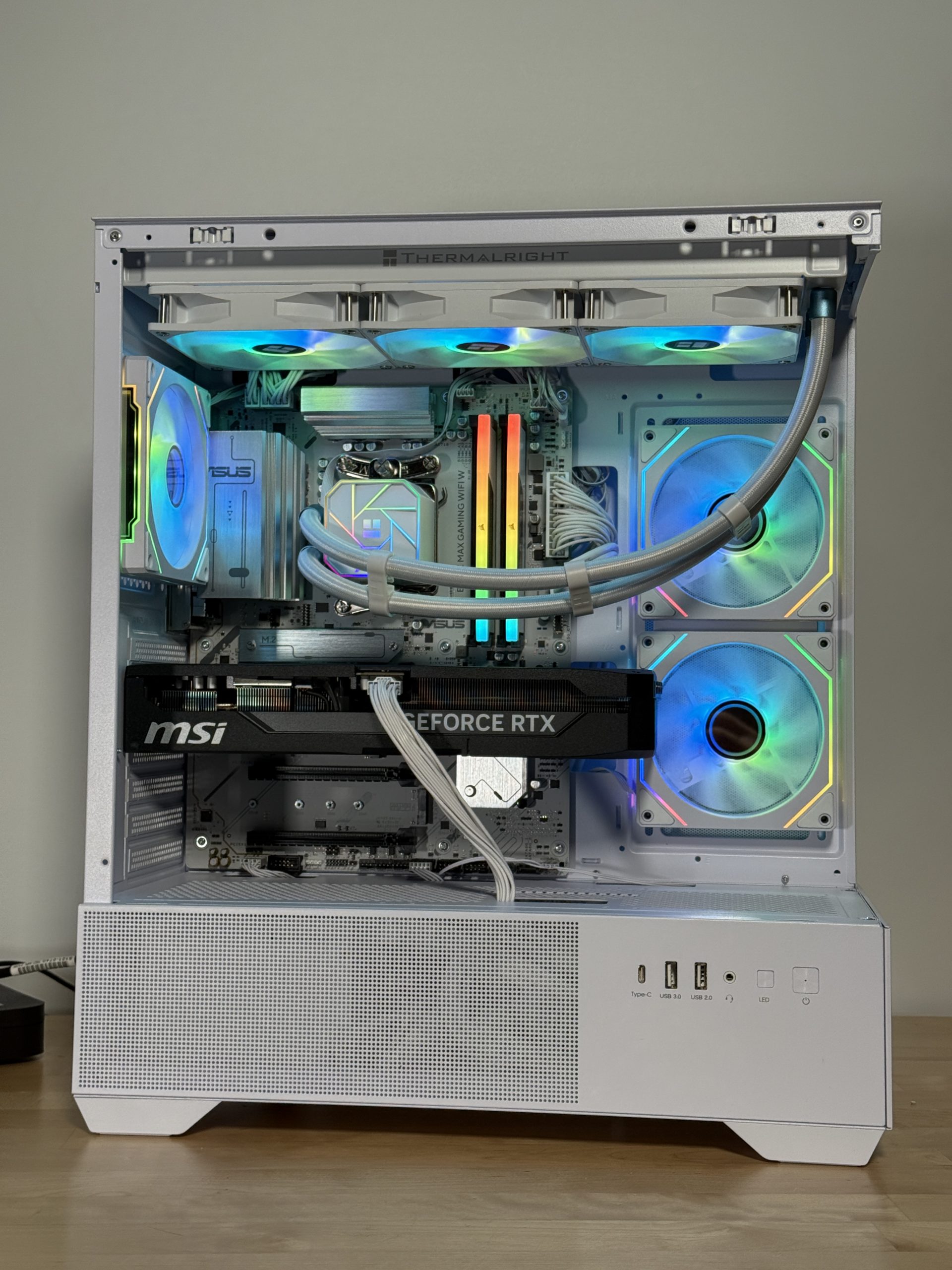 RTX 5070ti Ryzen 9700x Gaming PC