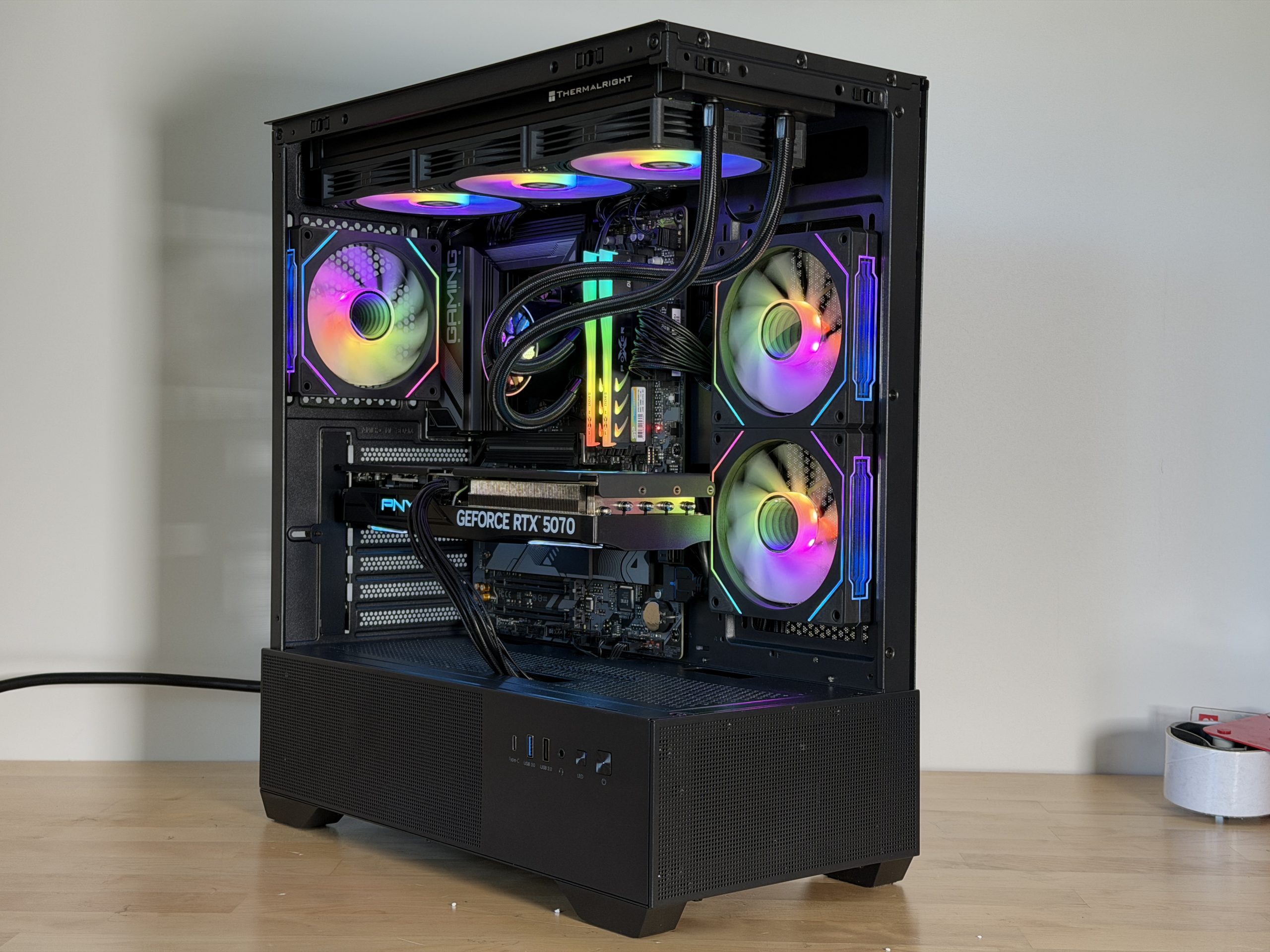 RTX 5070 Ryzen 5 7600x Gaming PC