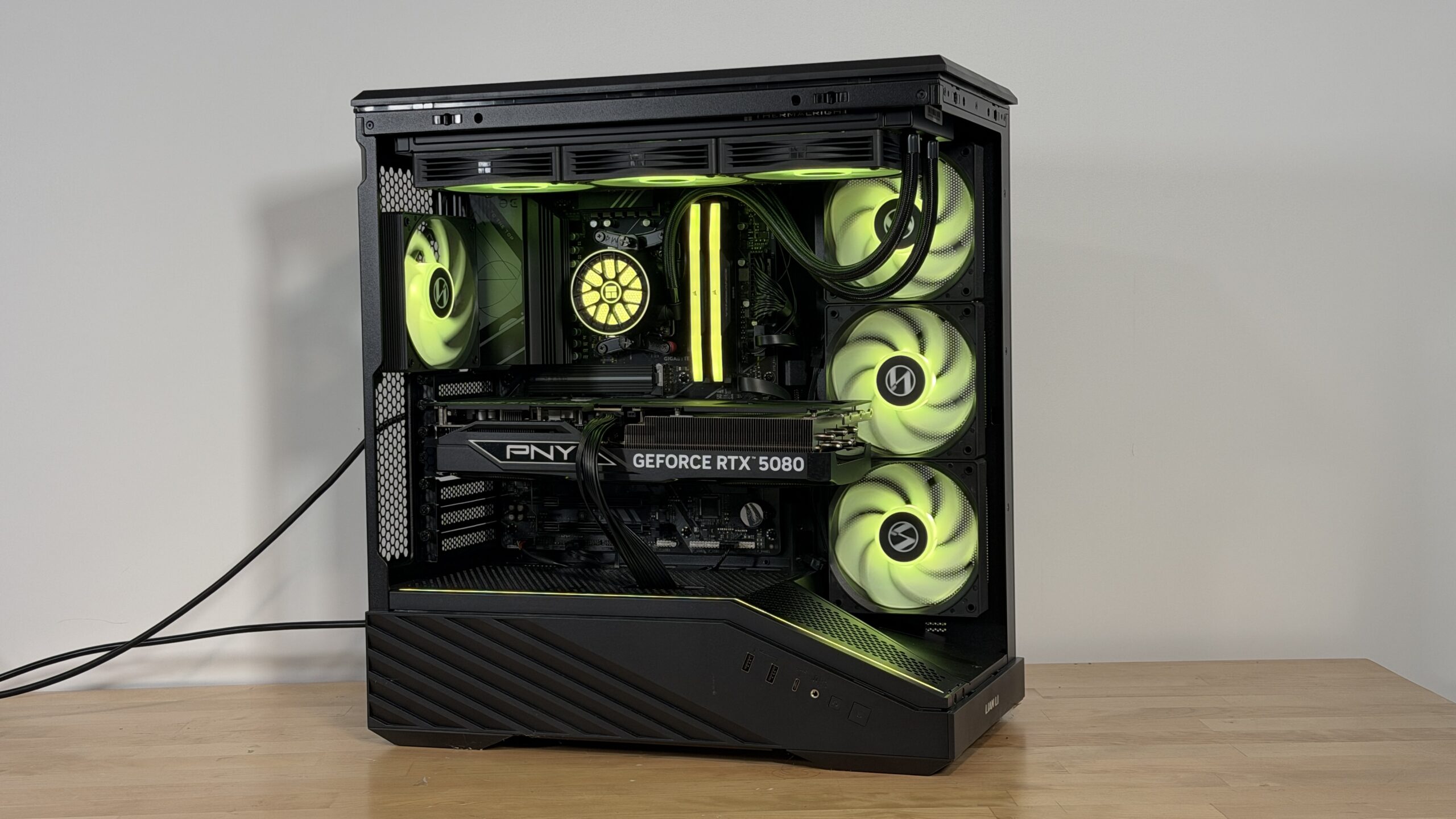 RTX 5080 Ryzen 7 9800x3d Triple 4k Sim Ready - Image 3