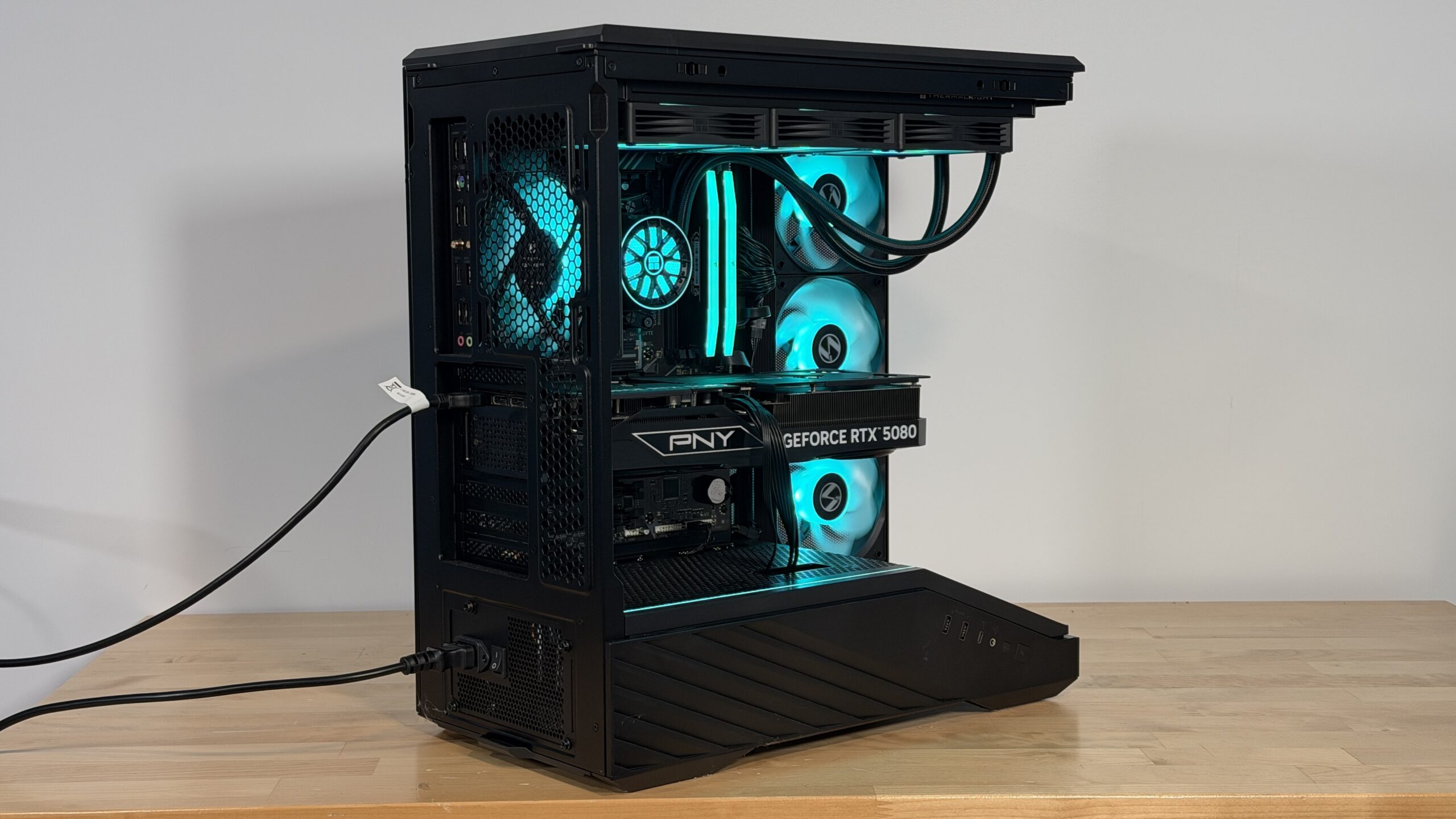 RTX 5080 Ryzen 7 9800x3d Triple 4k Sim Ready - Image 11